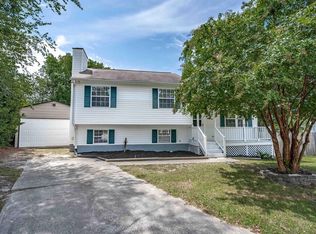 213 Maple Tree Ct, Lexington, SC 29073
