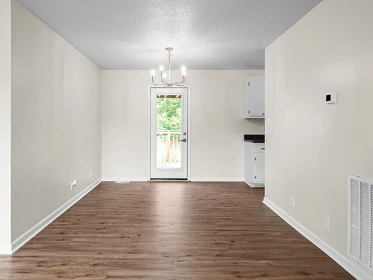 2815 Teakwood Dr — Photo 24