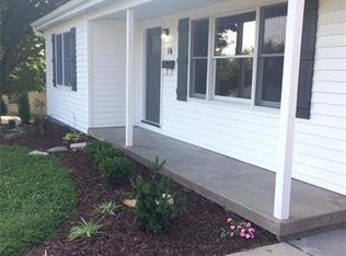 16 E 11th St, Washington, MO 63090