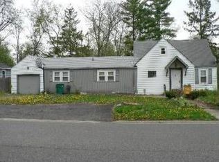 1427 Sunset Dr, Round Lake Beach, IL