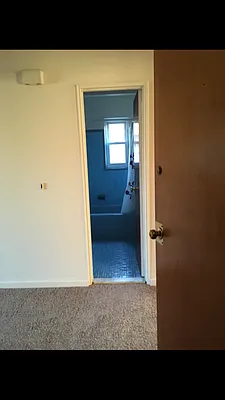 Rented by Astoria Park Realty Group Inc | media 9