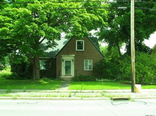 1366 Helderberg Ave, Schenectady, NY 12306