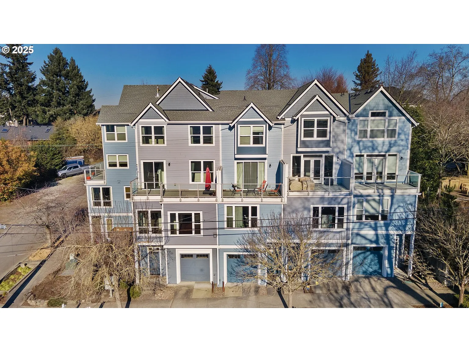 8237 N Edison St photo 1