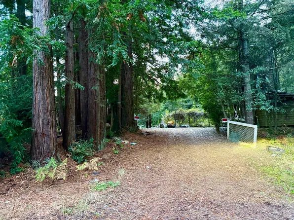 5300 Cameron Road, Elk, CA 95432