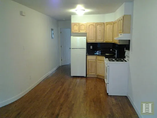 Rented by Halstead Real Estate | media 21