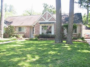 1407 Castlerock Dr, Houston, TX 77090