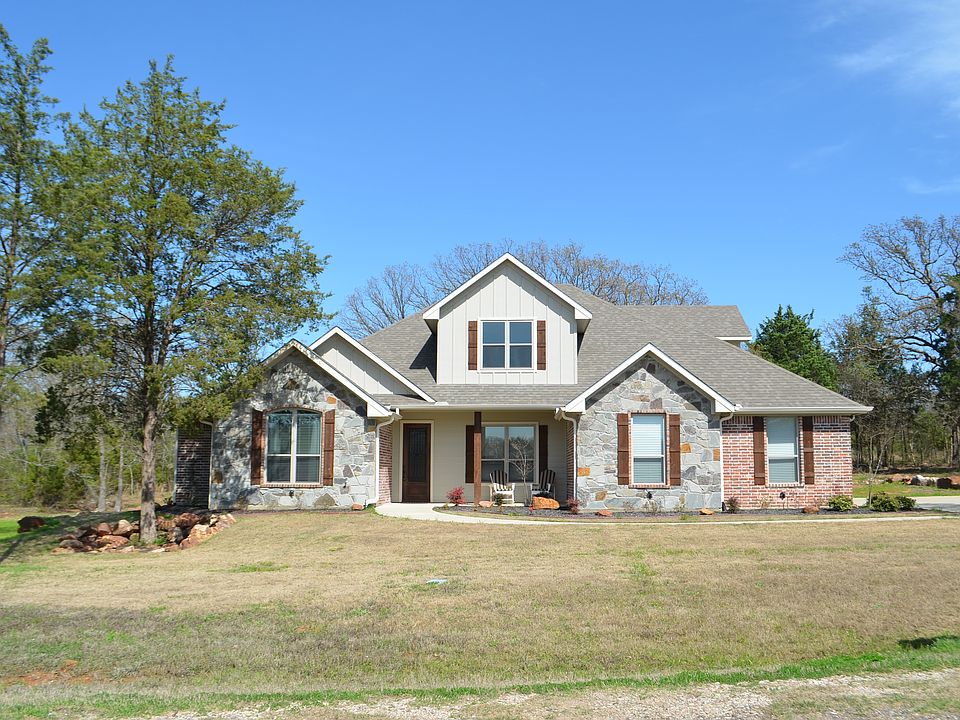 2nd image of 300 County Road 3648