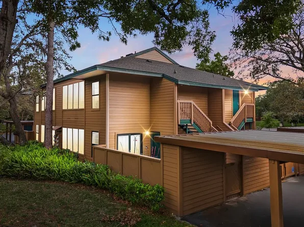 1208 Cypress Pond Rd, Palm Harbor, FL 34683