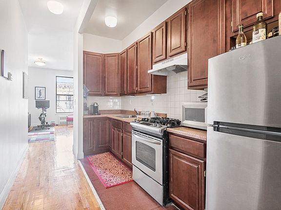 4th image of 116 W 130th St #3