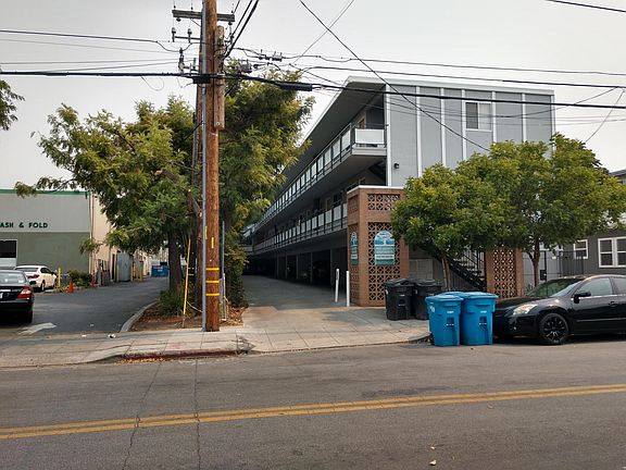 5th image of 45 Oak Ave #106