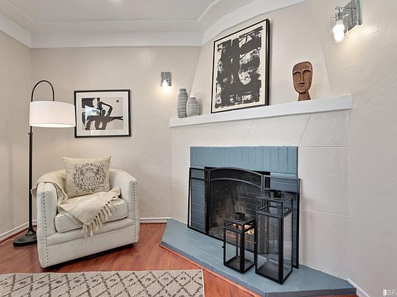 5th image of 230 A St
