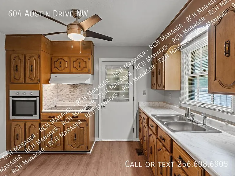 604 Austin Dr NW — Photo 8