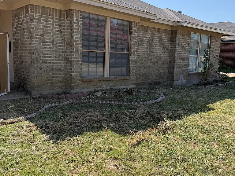 2409 Summer Place Dr — Photo 2
