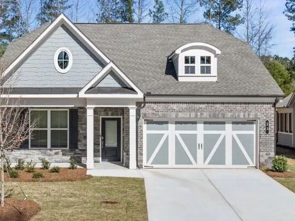 23 Airmont Dr, Sharpsburg, GA 30277