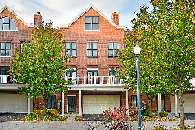 1st image of 1865 Admiral Ct Unit 92