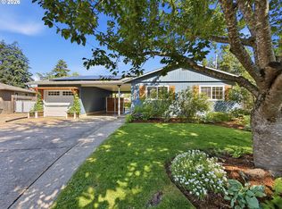 1040 Martha Ct, Eugene, OR 97401