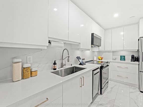 4th image of 100 Mornelle Ct #1059