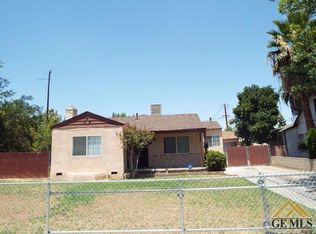 210 8th St, Bakersfield, CA 93304
