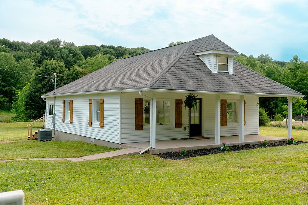 7699 Denver Rd - Property Image