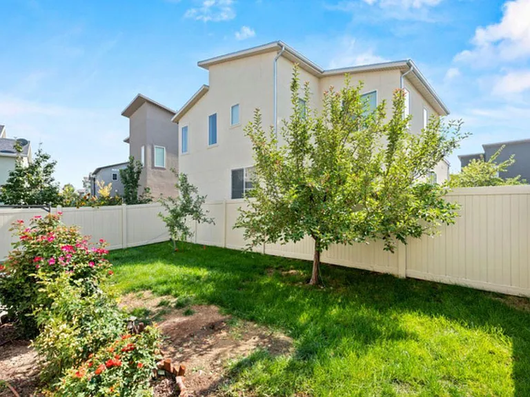 13284 S Herriman Rose Blvd — Photo 26