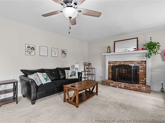 2nd image of 205 Violet Rd