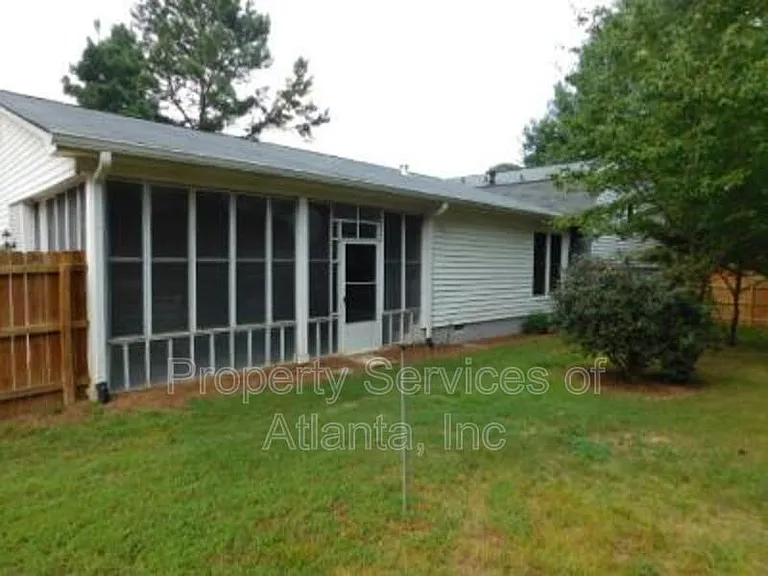 2980 Prince Howard Dr — Photo 33