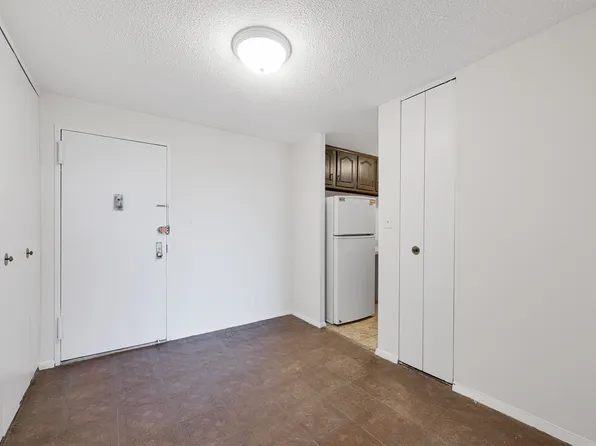 118-17 Union Turnpike image 13 of 25