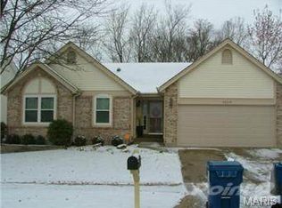 1009 Columbard Dr, Ballwin, MO 63021
