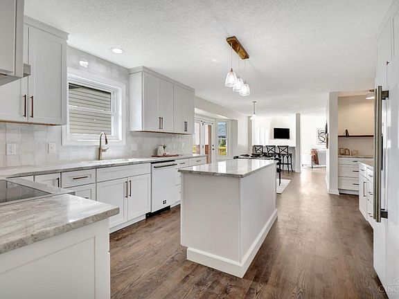 5th image of 6967 Hamilton Mason Rd
