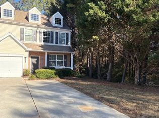 571 Windstone Trl, Alpharetta, GA 30004