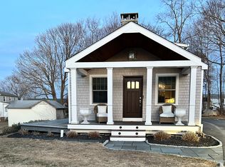 3 Ridge St, Groton, CT 06340