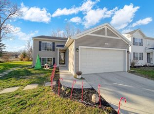 130 Lighthouse Ln, Brooklyn, MI 49230