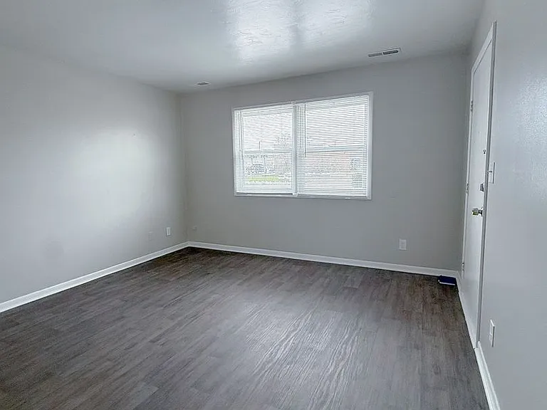 1707 Madison St — Photo 15