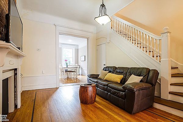1st image of 578 W 183rd St Floor 1