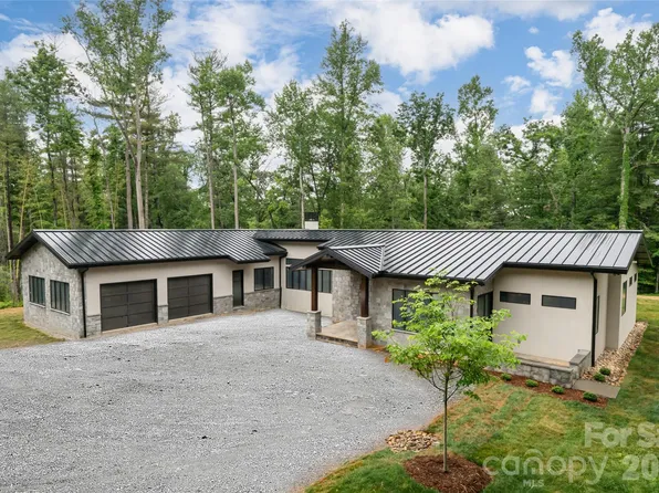33 Busbee Rd, Asheville, NC 28803