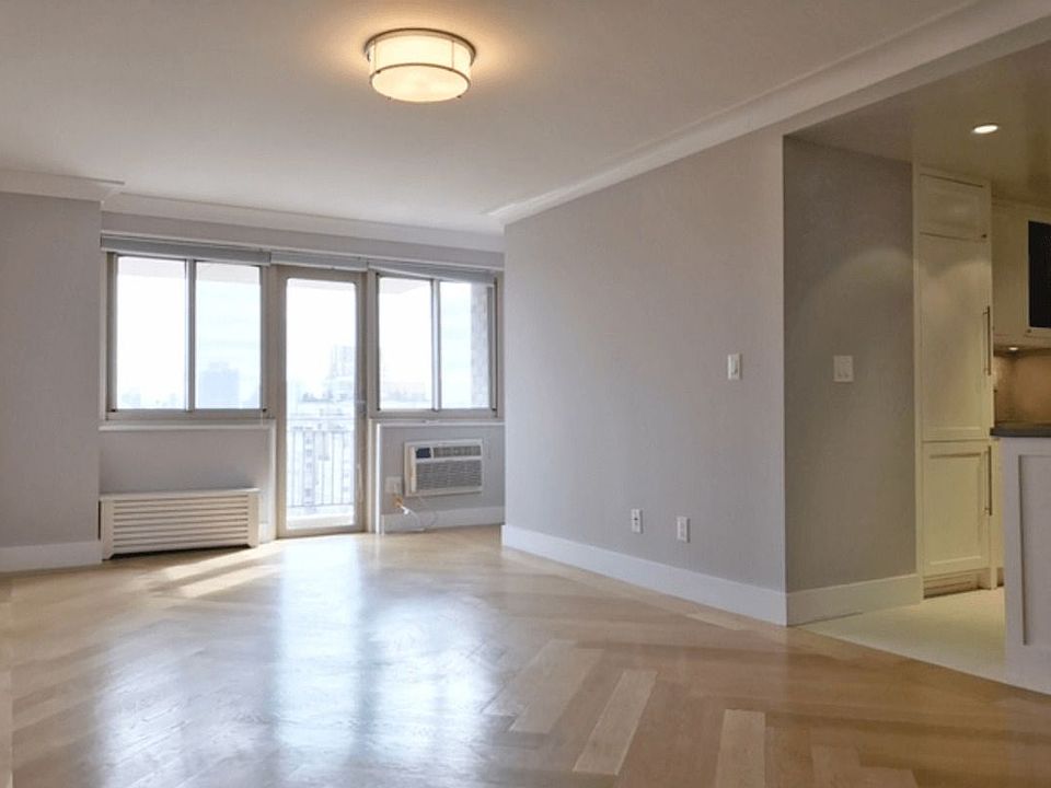 1st image of 70 W 93rd St #7022D