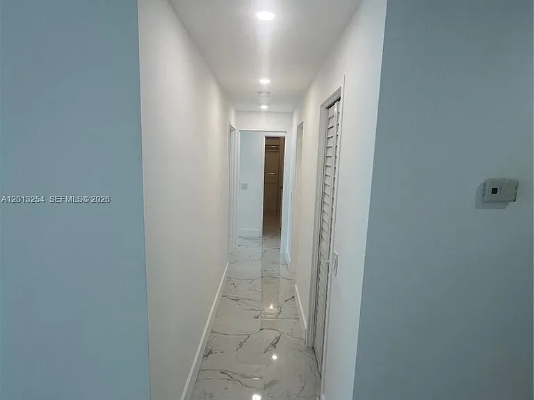 3505 S Ocean Dr #210 — Photo 9