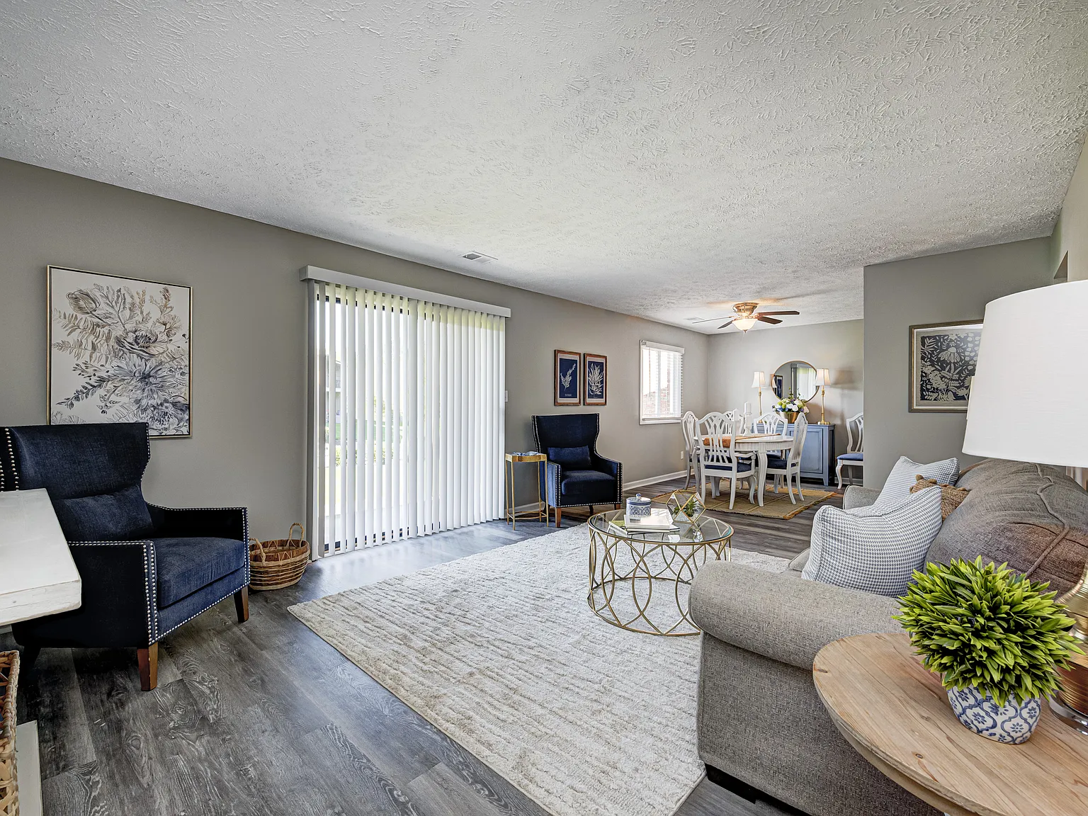 Ivy Knoll Apartments — Photo 4