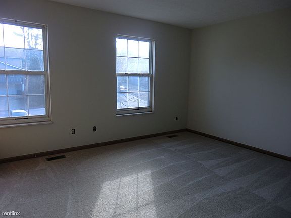 Holloway 13 Guest Bedroom (3)