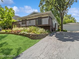 304 Pheasant Trl, Lake In The Hills, IL 60156