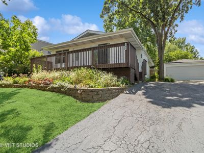 304 Pheasant Trl, Lake In The Hills, IL, 60156