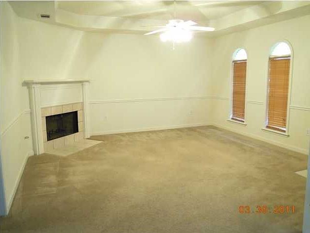 2nd image of 120 Windchase Dr