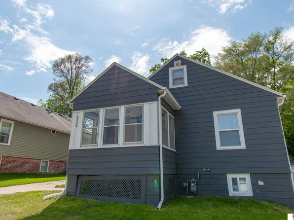 4528 S 14th St, Omaha, NE 68107