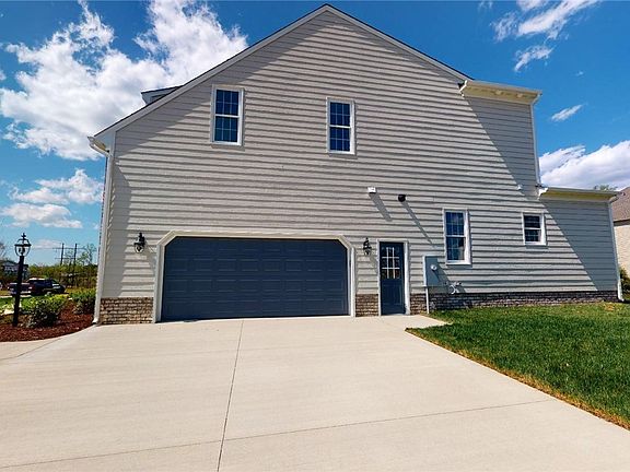 3rd image of 12334 Hawksgate Landing Court Gln