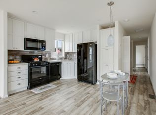 45 Cosmic Ln, Richland, WA 99354
