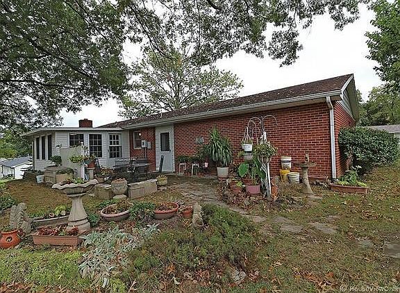 5th image of 1818 Meyer Dr