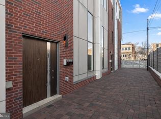 869 Corinthian Ave Unit 3, Philadelphia, PA 19130