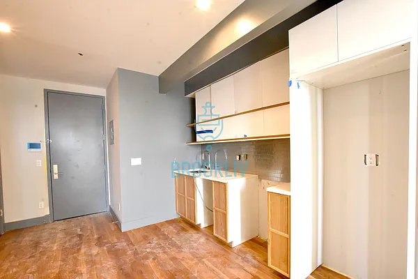 Rented by null | media 93