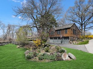 226 Mount Airy Rd W, Croton On Hudson, NY 10520