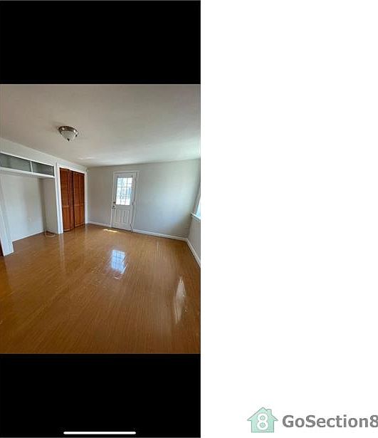 1st image of 460 S Broadway #1